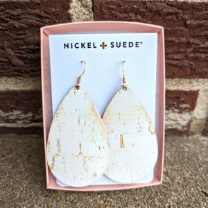 Nickel & Suede White Cork Leather Earrings